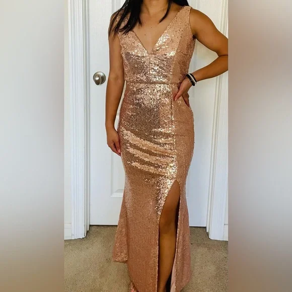 Dresses | Nwot Beautiful Evening Gown Champagne Color | Poshmark